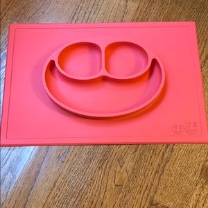 ez pz Other - Ez Pz Large Happy Mat suctioned silicone plate ez pz Other - Ez Pz Large Happy Mat suctioned silicone plate
